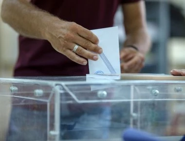 Pulse: Στο 10,5% η διαφορά ΝΔ και ΣΥΡΙΖΑ - Ένας στους τρεις προβλέπει εκλογές για φέτος
